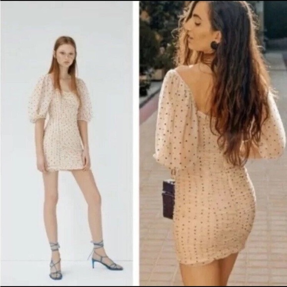 Zara Dresses & Skirts - Zara Polka Dot Tulle Ruched Cream Dress with Puffed Sleeves Sz Small